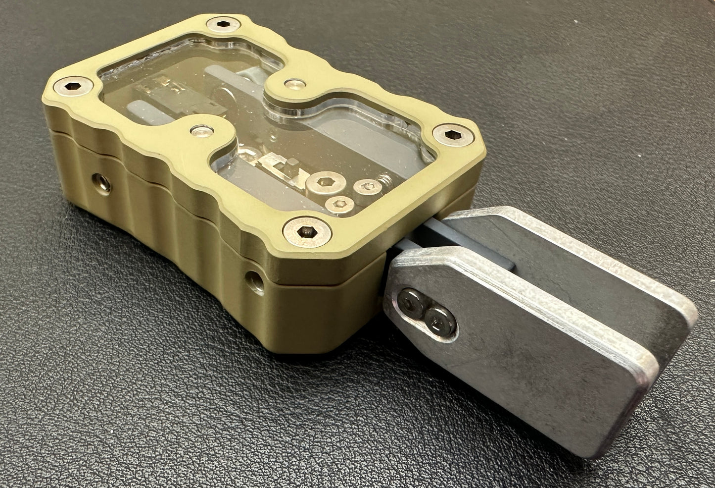 Nameless v0 Subdued Desert Tan